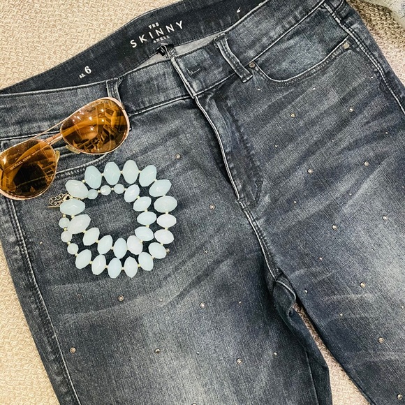 (Item no. 12) Dark Blue Studded Jeans - Picture 1 of 5